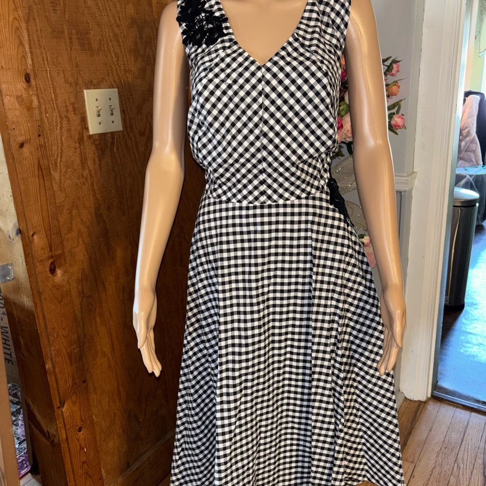 Classic Black & White Gingham V-Neck Women’s Dress